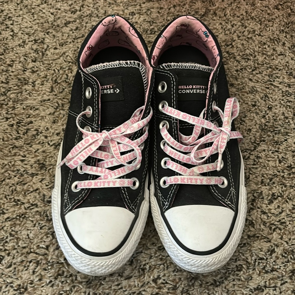Hello Kitty Converse - image 1